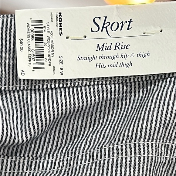 NWT Croft & Barrow Mid Rise Seer Sucker Women's Skort Size 16W - Picture 5 of 9